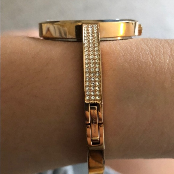 Michael Kors rose gold watch